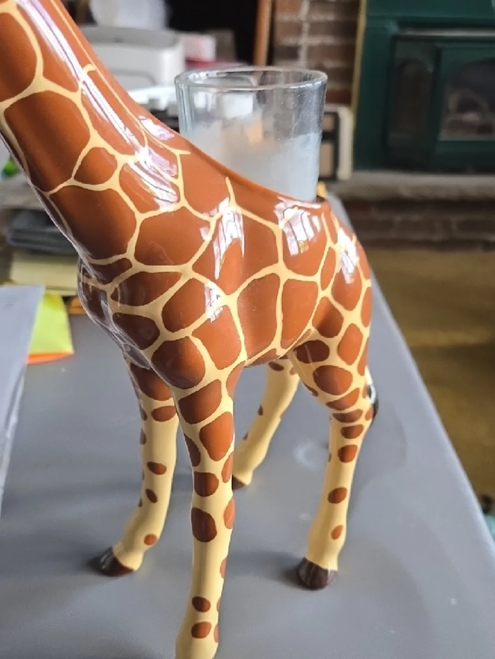 PartyLite Giraffe Candle Holder in Brown and Cream - Picture 3 of 3